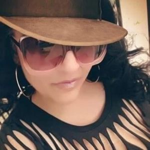 Meet your Posher, Beverly